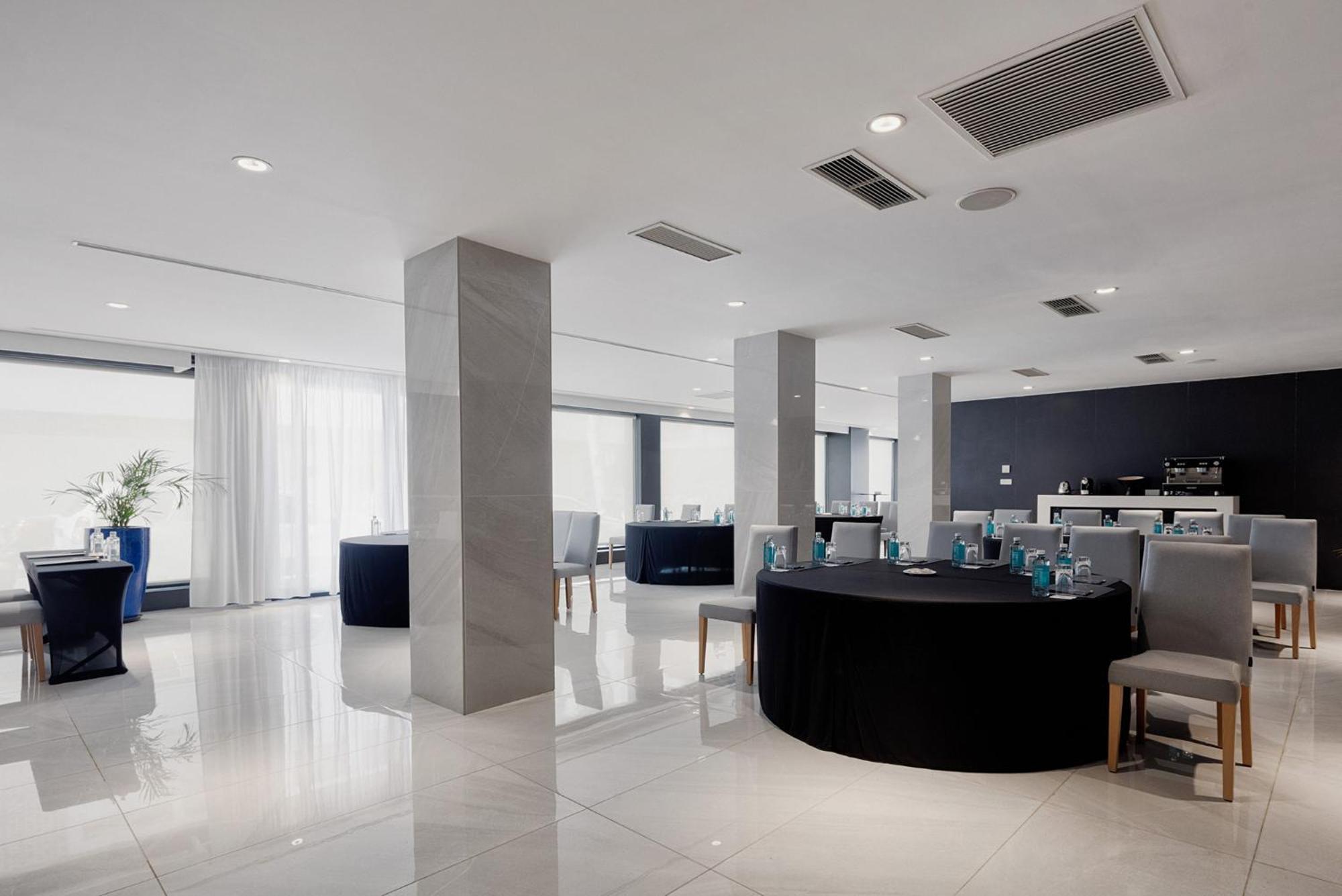 Hotel Eurostars Puerto De Ibiza Esterno foto